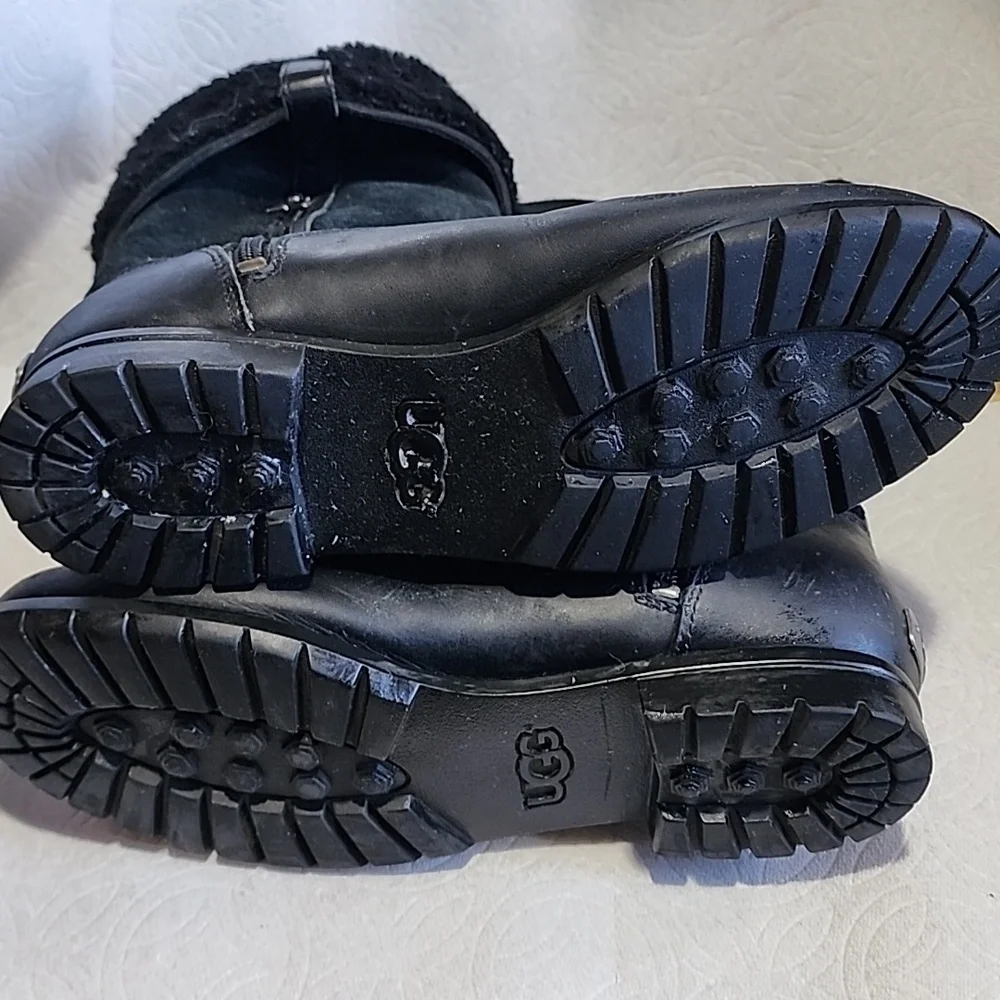 Vintage UGG Black Leather Unisex Boots Sz 9L/7.5M Goth Biker Winter Snow Durable